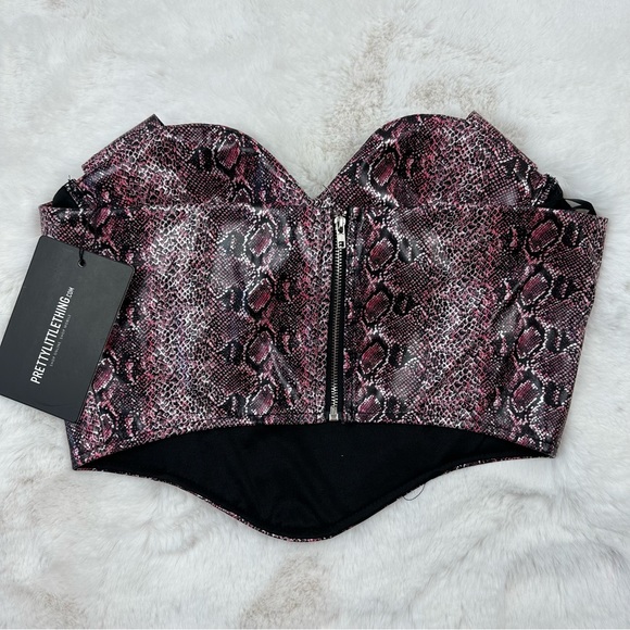 NWT Pretty Little Thing Hot Pink Snake Print Bandeau Top - Picture 7 of 10